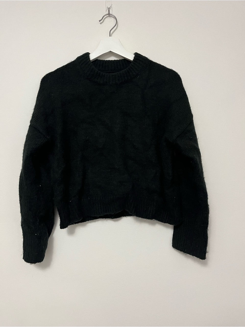 Abercrombie & Fitch Black Crew Neck Sweater Size XS